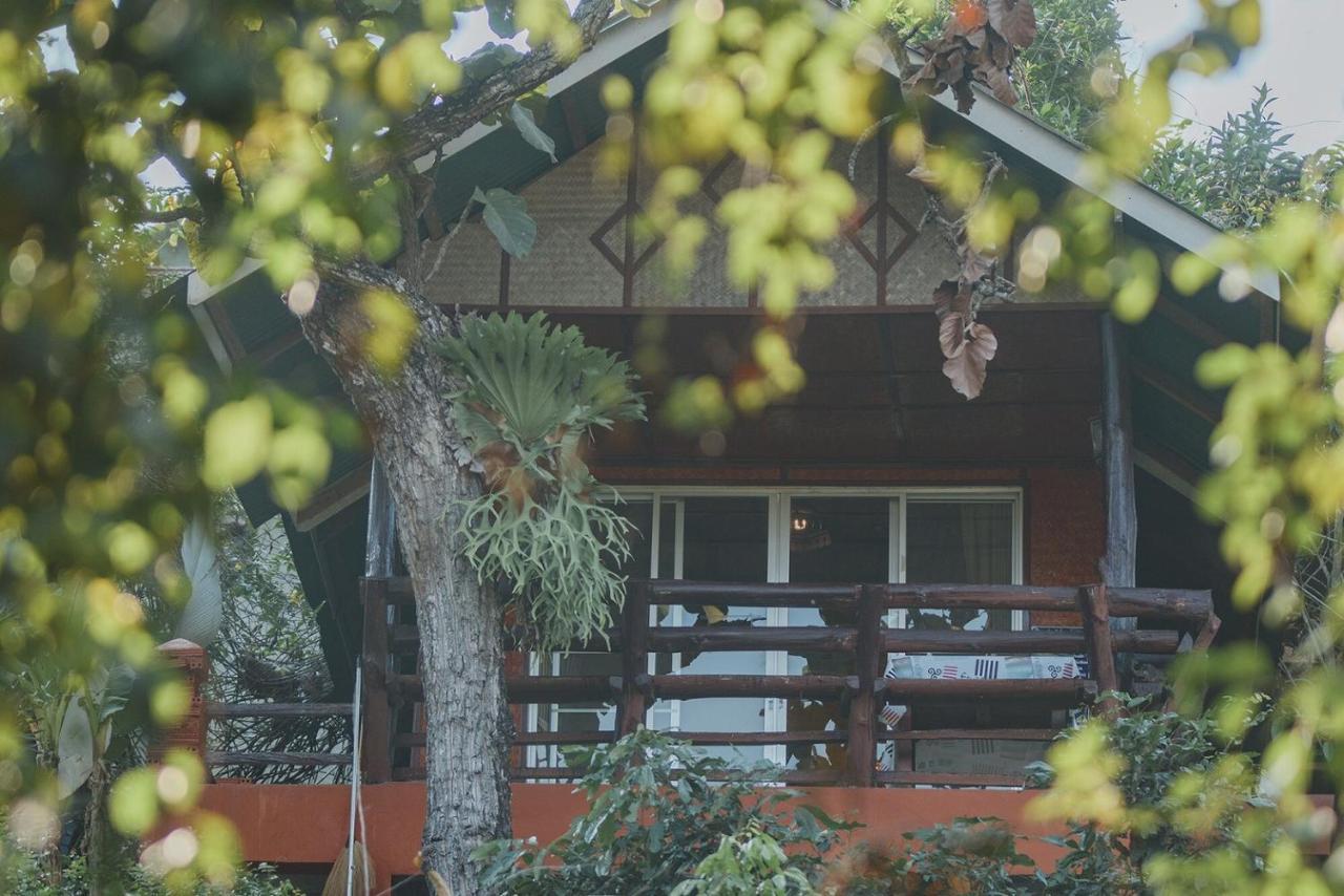 Baansuan Chomchun Hotel Mae Taeng Exterior foto